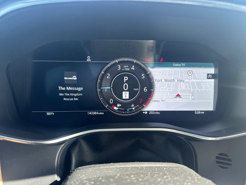 Used 2023 Jaguar F-PACE S AWD/4WD image 7