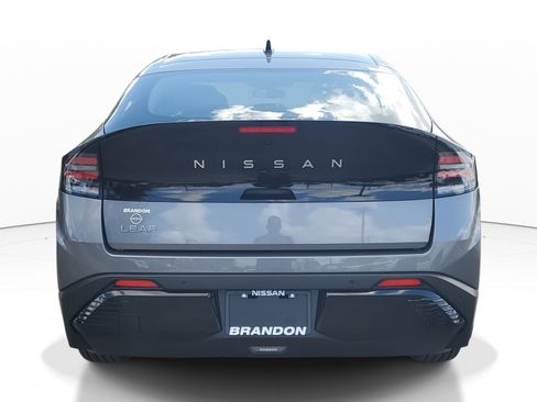 New 2026 Nissan Leaf image 6