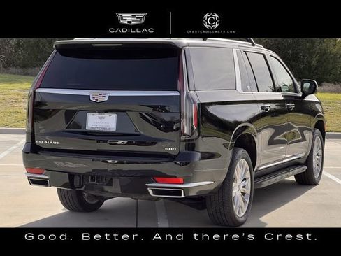 Used 2023 Cadillac Escalade ESV Premium Luxury image 3