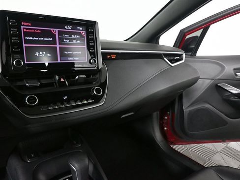 Used 2022 Toyota Corolla XSE image 13