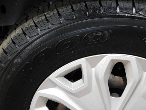 Used 2018 Ford Transit 150 XLT image 97