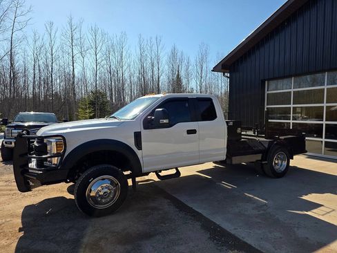 Used 2019 Ford F450 XL w/ XL Value Package AWD/4WD image 2