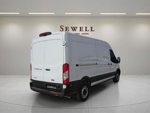 New 2026 Ford Transit 250 148 Medium Roof w/ Load Area Protection Package image 4