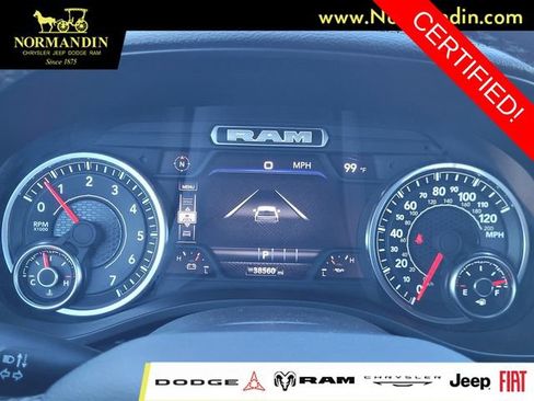 Certified 2025 RAM 1500 Laramie AWD/4WD image 8