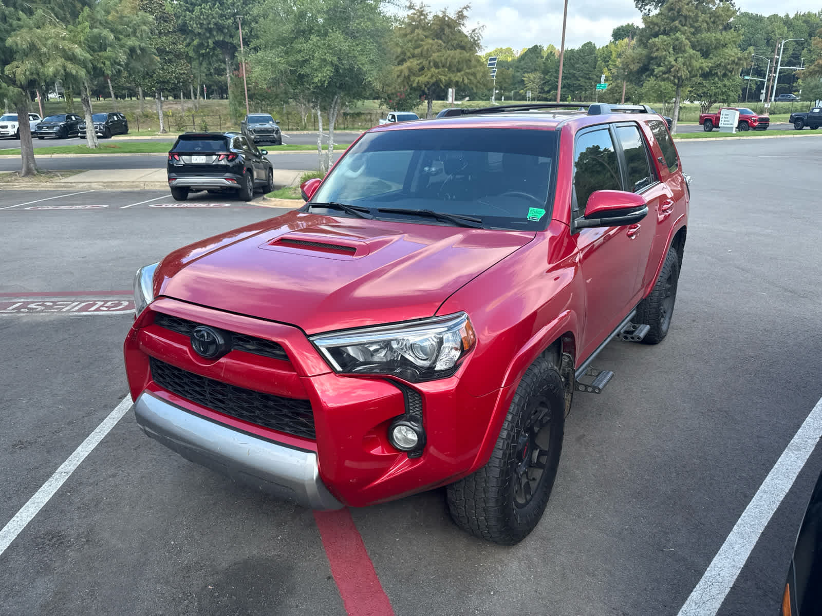 Used 2019 Toyota 4Runner TRD Off-Road Premium AWD/4WD image 2