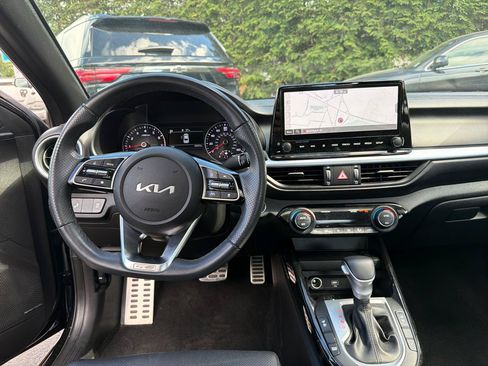 Used 2023 Kia Forte GT-Line w/ GT-Line Premium Package FWD image 24