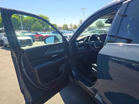 Certified 2026 Toyota Grand Highlander FWD image 21