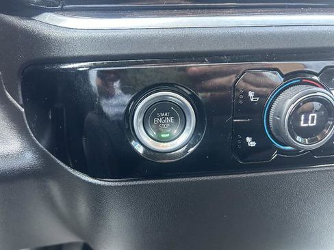 Certified 2024 Chevrolet Silverado 1500 LT image 22