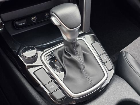 Used 2024 Kia Seltos S image 23