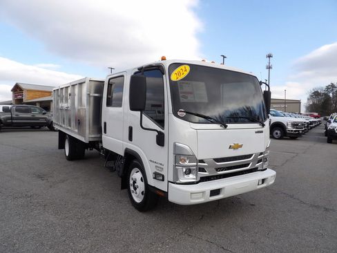 Used 2024 Chevrolet Low Cab Forward RWD image 23