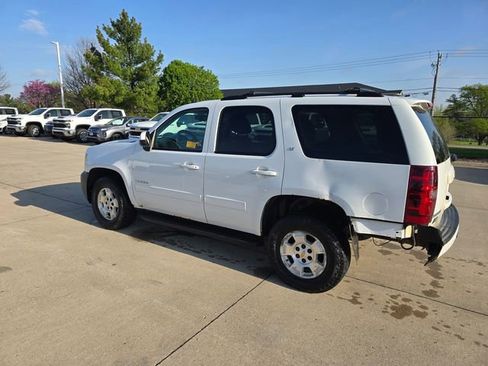 Used 2011 Chevrolet Tahoe LT w/ Luxury Package AWD/4WD image 6