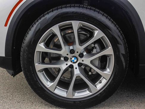 Used 2023 BMW X5 xDrive40i w/ Premium Package image 10