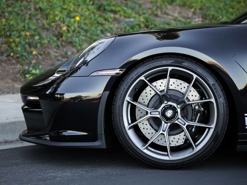 Used 2024 Porsche 911 GT3 image 6