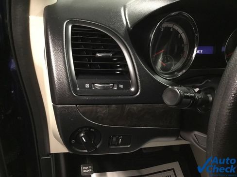 Used 2015 Dodge Grand Caravan SE w/ Quick Order Package 29E SE FWD image 20