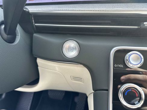 New 2026 Genesis GV80 2.5T Advanced image 26