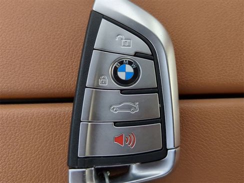 Certified 2023 BMW 530i 530i w/ M Sport Package image 31