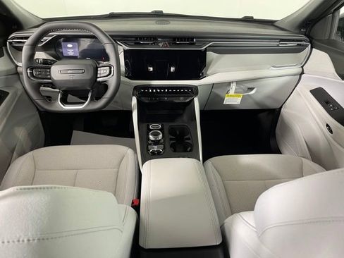 Used 2026 Jeep Cherokee Laredo AWD/4WD image 39