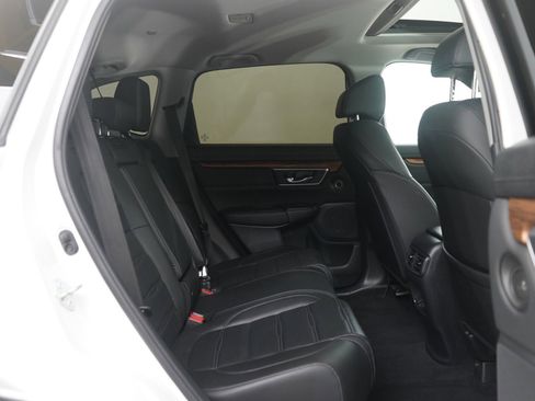 Used 2020 Honda CR-V Touring image 11