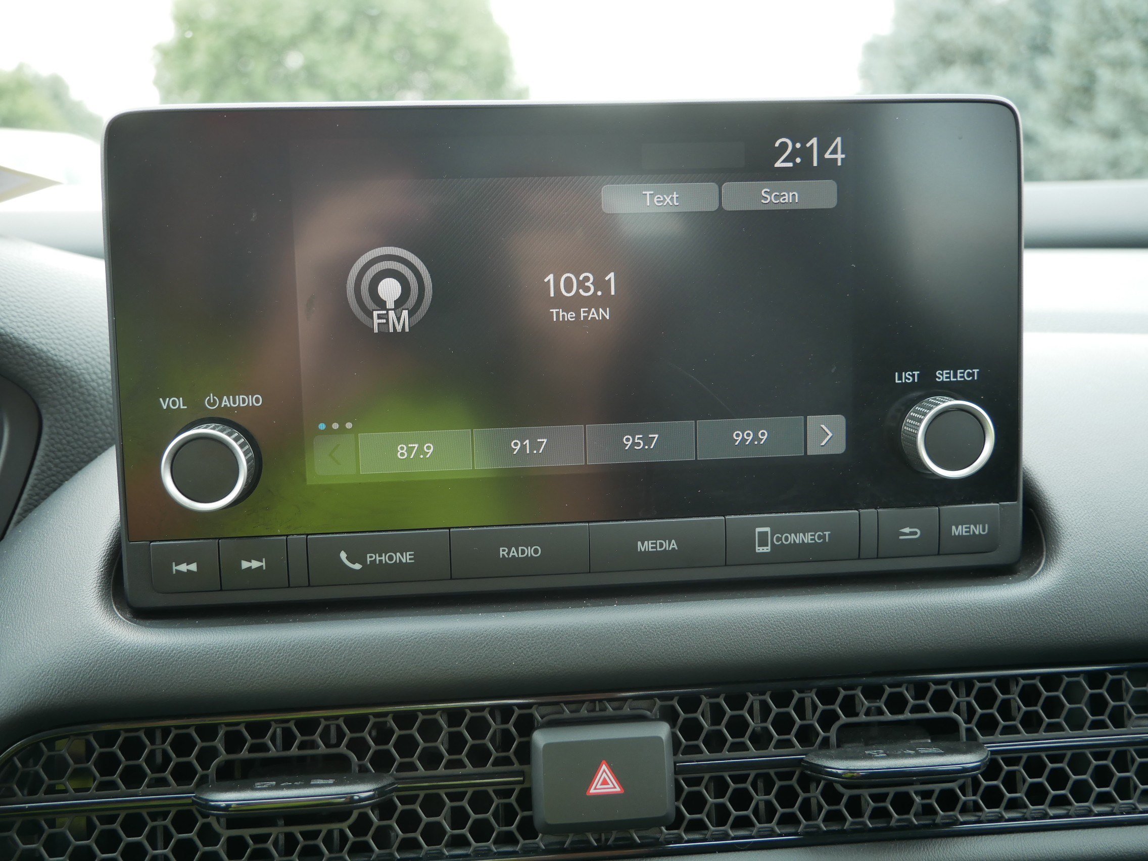 Certified 2025 Honda HR-V LX image 22