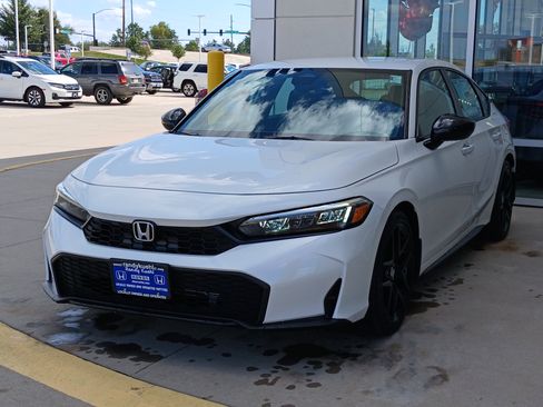 New 2025 Honda Civic Sport image 3