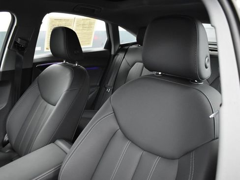 Used 2025 Audi A5 2.0T Premium w/ Convenience Package AWD/4WD image 8
