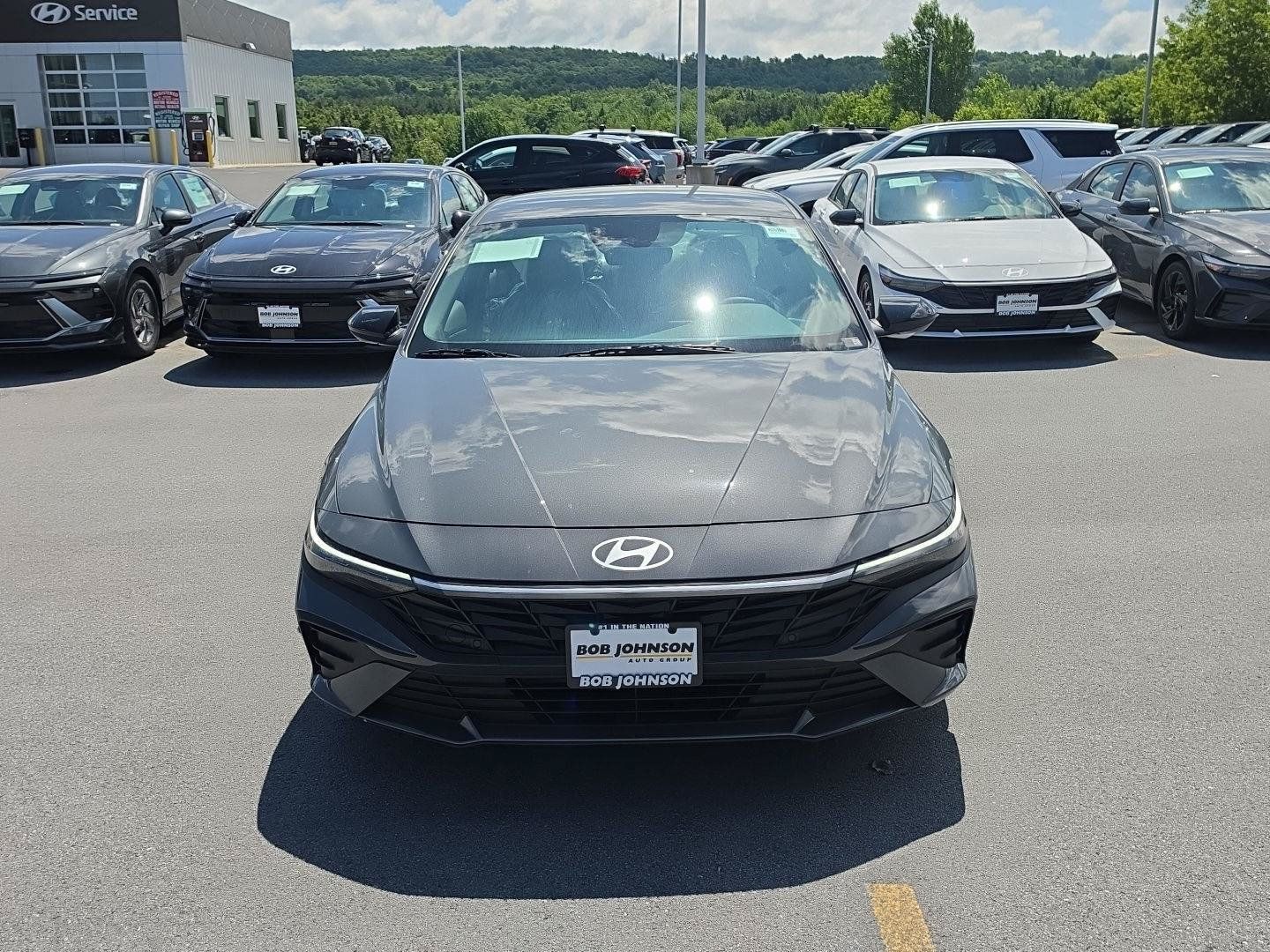 New 2026 Hyundai Elantra Sport FWD image 2