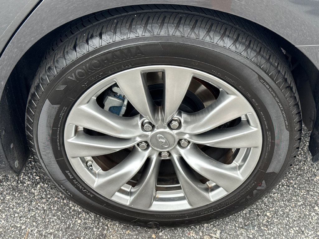 Used 2012 INFINITI M37 w/ Premium Pkg RWD image 19