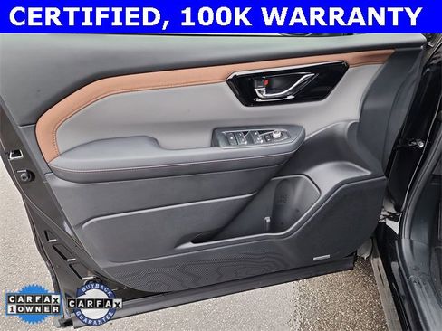 Certified 2025 Subaru Forester Sport image 11