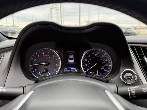 Used 2018 INFINITI Q60 3.0t Luxe w/ Sensory Package 3.0T Luxe image 19