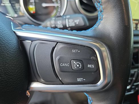Used 2023 Jeep Wrangler Unlimited Rubicon 4xe w/ Cold Weather Group AWD/4WD image 18