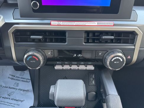 New 2025 Toyota Tacoma TRD Off-Road image 18