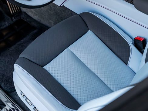 Certified 2026 Rolls-Royce Ghost Extended Wheelbase AWD/4WD image 37