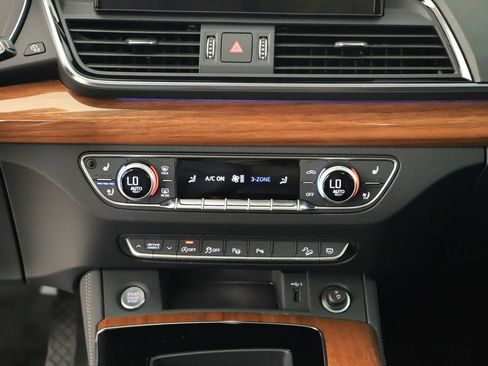 Certified 2023 Audi Q5 2.0T Prestige w/ Prestige Package AWD/4WD image 20