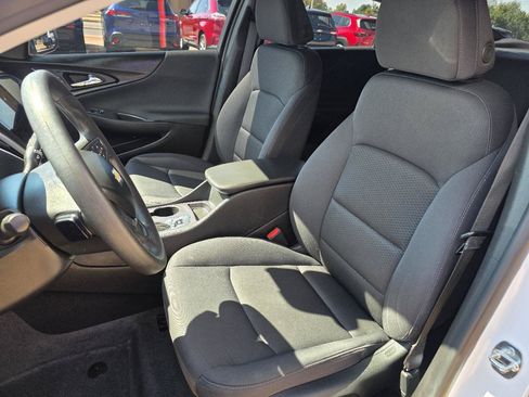 Used 2023 Chevrolet Malibu LS w/ Driver Confidence Package FWD image 13