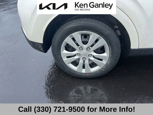 Certified 2023 Kia Soul LX image 23