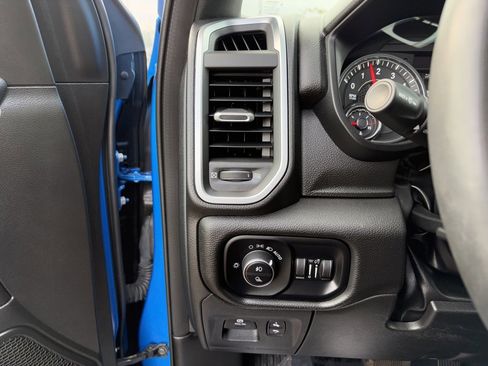 Certified 2025 RAM 1500 Big Horn image 21