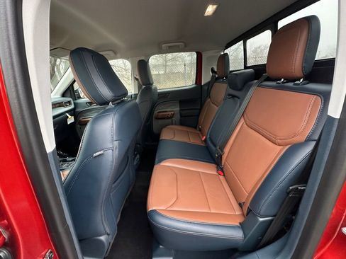 Used 2024 Ford Maverick Lariat w/ FX4 Off-Road Package image 23