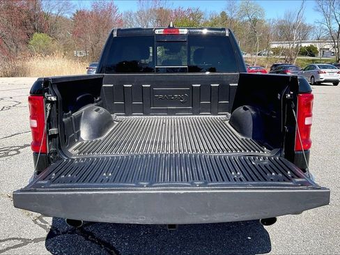 Used 2025 RAM 1500 Big Horn AWD/4WD image 30