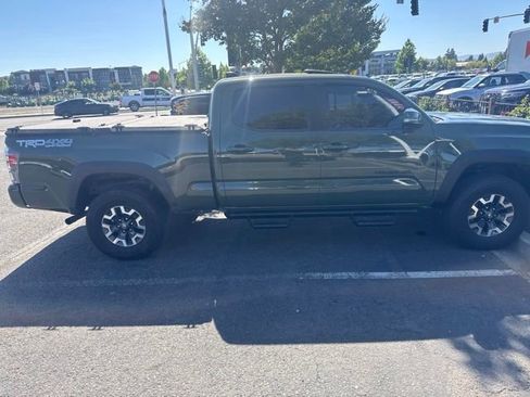 Certified 2021 Toyota Tacoma TRD Off-Road w/ TRD Premium Off Road Package AWD/4WD image 40