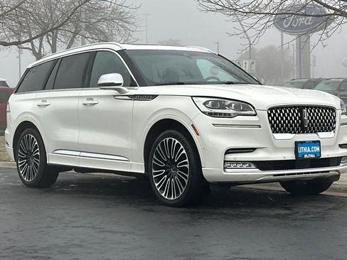 Used 2020 Lincoln Aviator Black Label w/ Dynamic Handling Package image 9