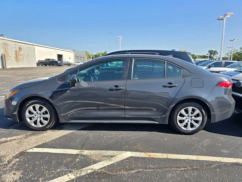 Used 2024 Toyota Corolla LE FWD image 4
