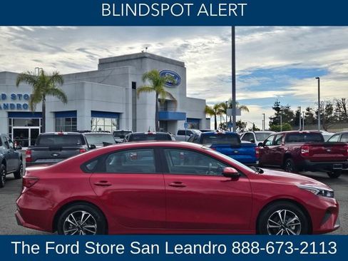 Used 2024 Kia Forte LXS image 8