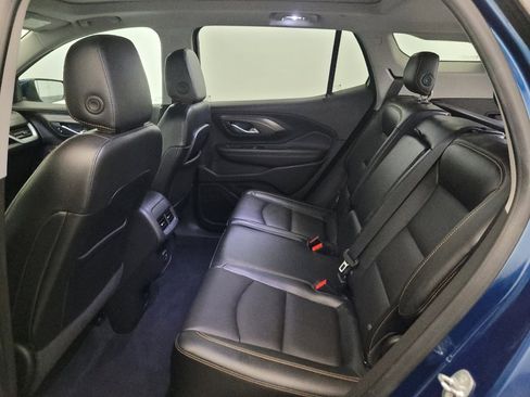 Used 2020 GMC Terrain SLT w/ Preferred Package FWD image 18