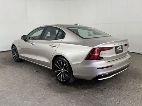 Used 2023 Volvo S60 T8 Plus AWD/4WD image 5