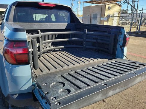 Used 2023 Hyundai Santa Cruz SEL image 6