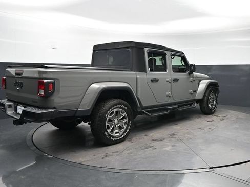 Used 2021 Jeep Gladiator Sport AWD/4WD image 6