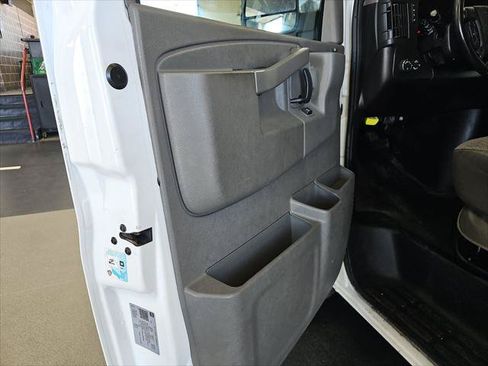 Used 2022 Chevrolet Express 2500 w/ Driver Convenience Package RWD image 22