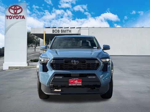 New 2026 Toyota Tacoma TRD Off-Road image 3