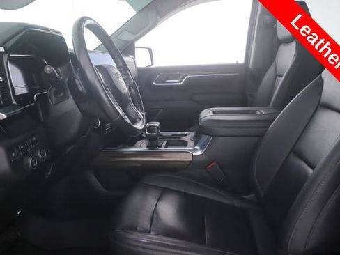 Used 2022 Chevrolet Silverado 1500 RST AWD/4WD image 16