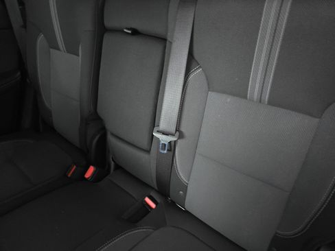 Used 2025 Chevrolet Blazer LT image 19